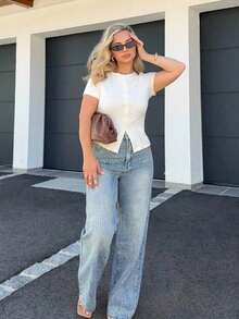 Camiseta de cuello redondo acanalada con botones y manga corta, ideal para primavera, verano, días festivos, aeropuerto, otoño, vuelta al colegio e invierno - Blanco - Ver 2