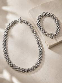 Bộ dây chuyền và vòng tay bản rộng, dày dặn dành cho nữ, mạ vàng 18K PVD chân không, làm từ thép không gỉ, chống thấm nước và không bị xỉn màu, thiết kế nhiều hàng mắt xích Rolo nổi bật với khóa cài dạng gạt. - Nhiều hàng - Xem 7