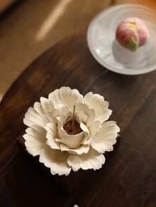 Ceramic Incense Holder Chinese Intangible Cultural Heritage Handmade Flower Incense Holder Ceramic Stick Incense Tray Pale Moon White Huarong Peony Aromatherapy High-End Ornament Housewarming Gift Home Decor Home Decoration Decorative Ornament Accent Decor Living Room Decor Minimalist Boho Wabi Sabi Elegant Luxury Gift For Her Gift For Mom Housewarming Gift Unique Gift - Multicolor - View 8