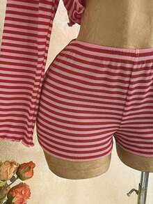 Conjunto de 2 piezas de top de manga larga con hombro asimétrico y degradado y shorts de moda para mujer - Rojo - Ver 5