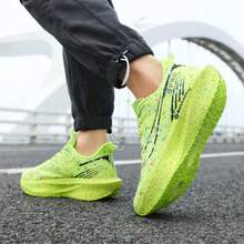 Giày chạy marathon unisex với tấm carbon, giày thể thao lưới thoáng khí nhẹ. - màu xanh lá - Xem 6