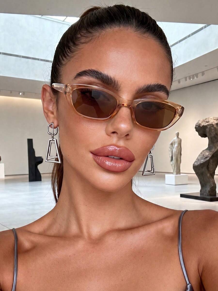 1 Pair Women's Champagne Modern Cat-Eye Street Style Personalized Sunglasses, Suitable For All Face Shapes, Ideal For Outdoor, Beach, Seaside Vacation, And A Great Gift For Friends And Family - Champagne Tea - View 1