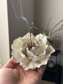 Ceramic Incense Holder Chinese Intangible Cultural Heritage Handmade Flower Incense Holder Ceramic Stick Incense Tray Pale Moon White Huarong Peony Aromatherapy High-End Ornament Housewarming Gift Home Decor Home Decoration Decorative Ornament Accent Decor Living Room Decor Minimalist Boho Wabi Sabi Elegant Luxury Gift For Her Gift For Mom Housewarming Gift Unique Gift - Multicolor - View 11