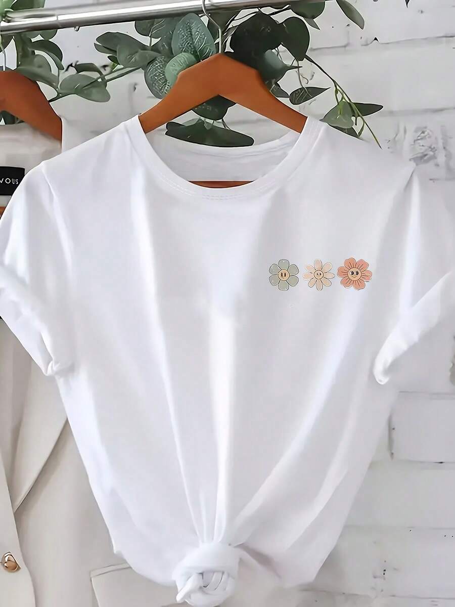 Plus Size - Plus Size - Plus Size, Beautiful Cute Floral Print T-Shirt, Casual Short Sleeve Crew Neck Top In Europe And America, Elegant Women's Clothing For Spring, Summer And Autumn, Machine Washable - trắng - View 1