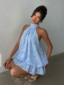 Vestido mini elegante de mujer con cuello halter y lazo en color marrón - Celeste - Ver 4