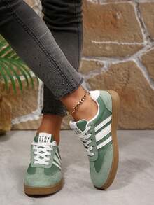 Zapatillas de deporte casuales de estilo retro para mujer, modelo 2025, zapatos vulcanizados de moda para estudiantes - Verde - Ver 5