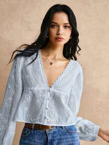 Blusa de manga larga con cuello en V y bordado floral, adecuada para salidas casuales, blusas de manga larga - Celeste - Ver 5