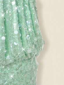 Vestido mini ajustado de cuello alto y espalda descubierta - verde menta - Ver 6