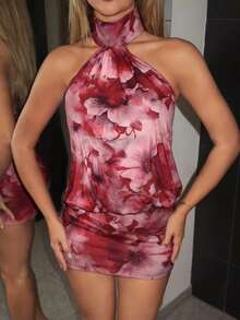 Vestido mini ajustado de cuello alto y espalda descubierta - Multicolor - Ver 3