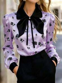 Blusa de satén con estampado de rosas para mujer, de manga larga y abotonada con cuello de lazo, de corte regular, adecuada para la oficina o uso casual en color rosa - Púrpura malva - Ver 4