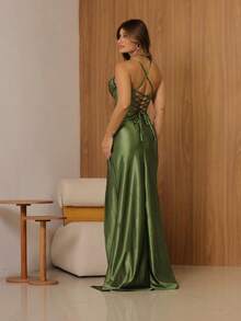 Elegant Bridesmaid Dress With Studded Bust, Adjustable Straps, And Side Slit - Formal For Parties, Evenings, Graduations, And Dinners. - Verde Oliva - Ver 8