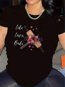 Camiseta ligera y duradera diseñada para actividades en la cocina, con un diseño floral y un rodillo incorporado, perfecta para amantes de la repostería, y ofrece un ajuste cómodo para uso diario en restaurantes o en casa. - Negro - Ver 7