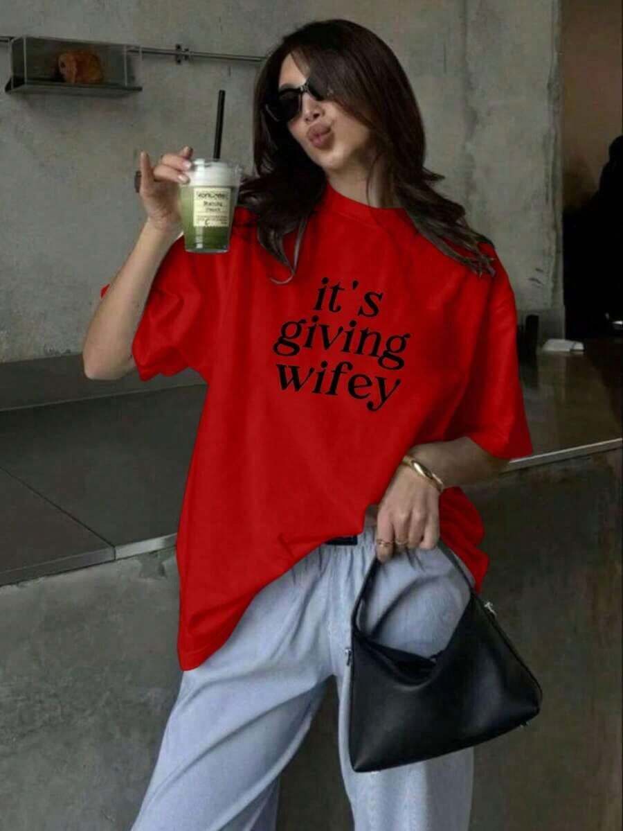 Camiseta 'Es como una esposa' - Camiseta para futura novia, camiseta para recién casados, regalo de compromiso personalizado, atuendo para luna de miel, camiseta para el día de la - Rojo - Ver 1