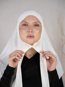 1pc Instant Triangle Hijab, All-In-One Tie-Up Design, Quick Wrap Without Slipping, No Undercap Needed, Suitable For Daily Wear, Prayer, And Outings - White - View 2