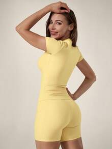 TimeOff 1 Set Women's Solid Color Fitted Short Sleeve T-Shirt And Shorts Sports Suit - Yellow - View 3