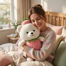 Peluche de Perrito en Disfraz de Aguacate - 30cm | Juguete Suave y Bonito para Decoración Muñecas de moda para niños. Juguetes y Juegos/Muñecas y Juguetes de Peluche para Niños/juguetes de muñecas para niños/Muñecas de moda para niños uguetes y Juegos/Muñecas y Juguetes de Peluche para Niños/Juguetes de peluche y peluches para niños/Otros juguetes de peluche para niños Animales de peluche plush Juguete Suave y Acogedor Ideal para Decorar tu Habitación, Regalar en Cumpleaños, Día de la Madre, Compañero de Sueño para Niños y Adultos que Buscan Consuelo, Perfecto para Picnics en el Parque, Viajes Cortos, Sesiones de Fotos y Momentos de Relax en Casa, Diseño Encantador con Textura Peluda que Brinda Calidez y Abrazo Inmediato, Elemento Decorativo para Dormitorios, Salas, Espacios Infantiles y Rincones de Lectura, Regalo Original para Amantes de los Animales, el Estilo Kawaii y Detalles Únicos, Ideal para Coleccionistas de Peluches y Personas que Buscan Compañía, - Rosa Fucsia - Ver 4