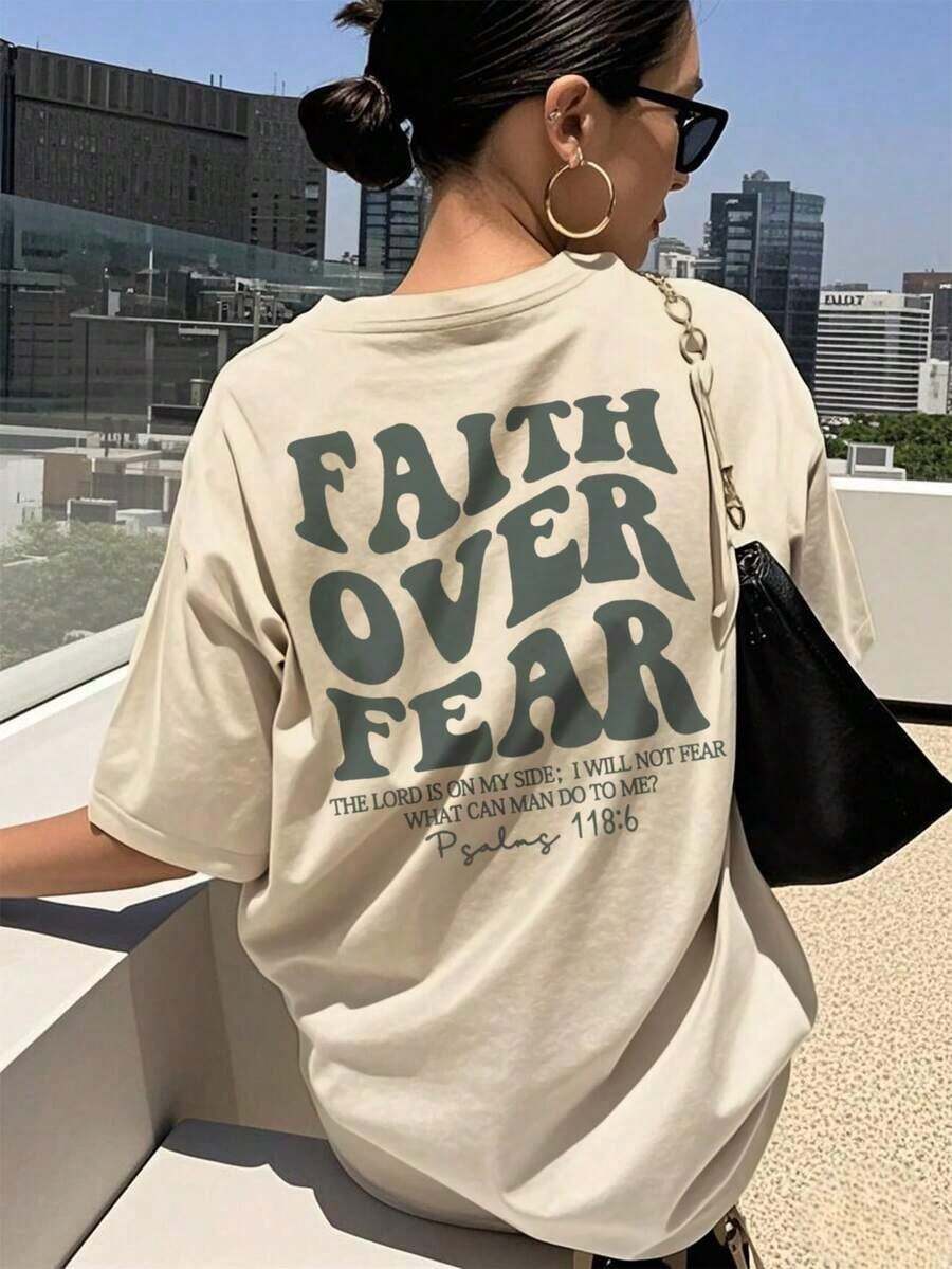 Short-Sleeved T-Shirt With A Round Neck And A "Belief Conquers Fear" Print, Casual And Resort Style, An Everyday Essential. Women's Graphic T-Shirt, White Summer Blouse For Women - 杏 - 查看 1