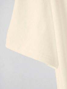 Camiseta de mujer de diseño elegante y moderno de lujo con letras "MILANO" en oro brillante y texto talla grande pequeño "ITALY" en estilo minimalistaPure-Cotton - Albaricoque - Ver 5
