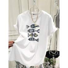 Camiseta de algodón puro para mujer, estilo holgado, de manga corta, con estampado de peces, a la moda, de longitud media, nueva colección de verano 2024. - Blanco - Ver 1