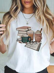 Diseñada para mujeres modernas, elegantes y cómodas. Camiseta blanca de manga corta con cuello redondo y estampado de café y libros - Linda camiseta para amantes de los libros con diseño de gafas y taza. Confeccionada con tela suave y transpirable de primera calidad, diseñada para ofrecer comodidad durante todo el día y uso diario versátil, perfecta para salidas informales. - Blanco - Ver 8