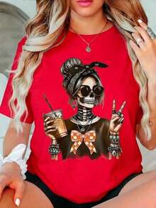 Vintage Playera estampada, con diseño de mujer esqueleto con café en la mano y paliacate en la cabeza, con la otra mano haciendo la señal de amor y paz, calavera, playera casual, cuello redondo, manga corta, ideal para el uso diario o eventos especialesFashion 100% Cotton100% Cotton - Rojo - Ver 1