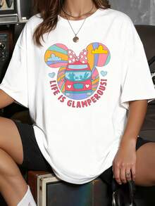 Colorful Ear-Shaped Motifs And The Phrase "Life Is Glamperous" Evoke Joy And An Adventurous Spirit. This Comfortable And Modern Casual T-Shirt For Women Is Perfect For Everyday Wear. - 白色 - 查看 6