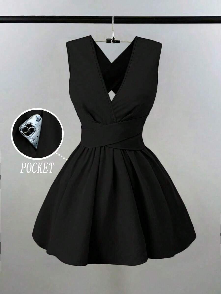 Vestido mini elegante y sexy para invitada de boda con cuello en V cruzado, sin mangas y corte evasé, diseño versátil para conciertos, playa, fiestas, primavera/verano, con bolsillos, vestido de noche con espalda descubierta de color amarillo mantequilla - Negro - Ver 1