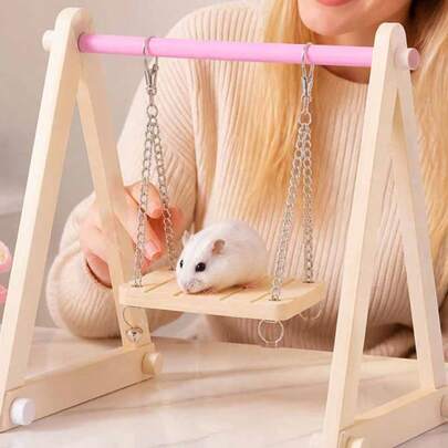 Đồ chơi cho chuột hamster: Võng đu có chuông, giá đậu bằng gỗ cho vẹt, cầu gỗ treo.