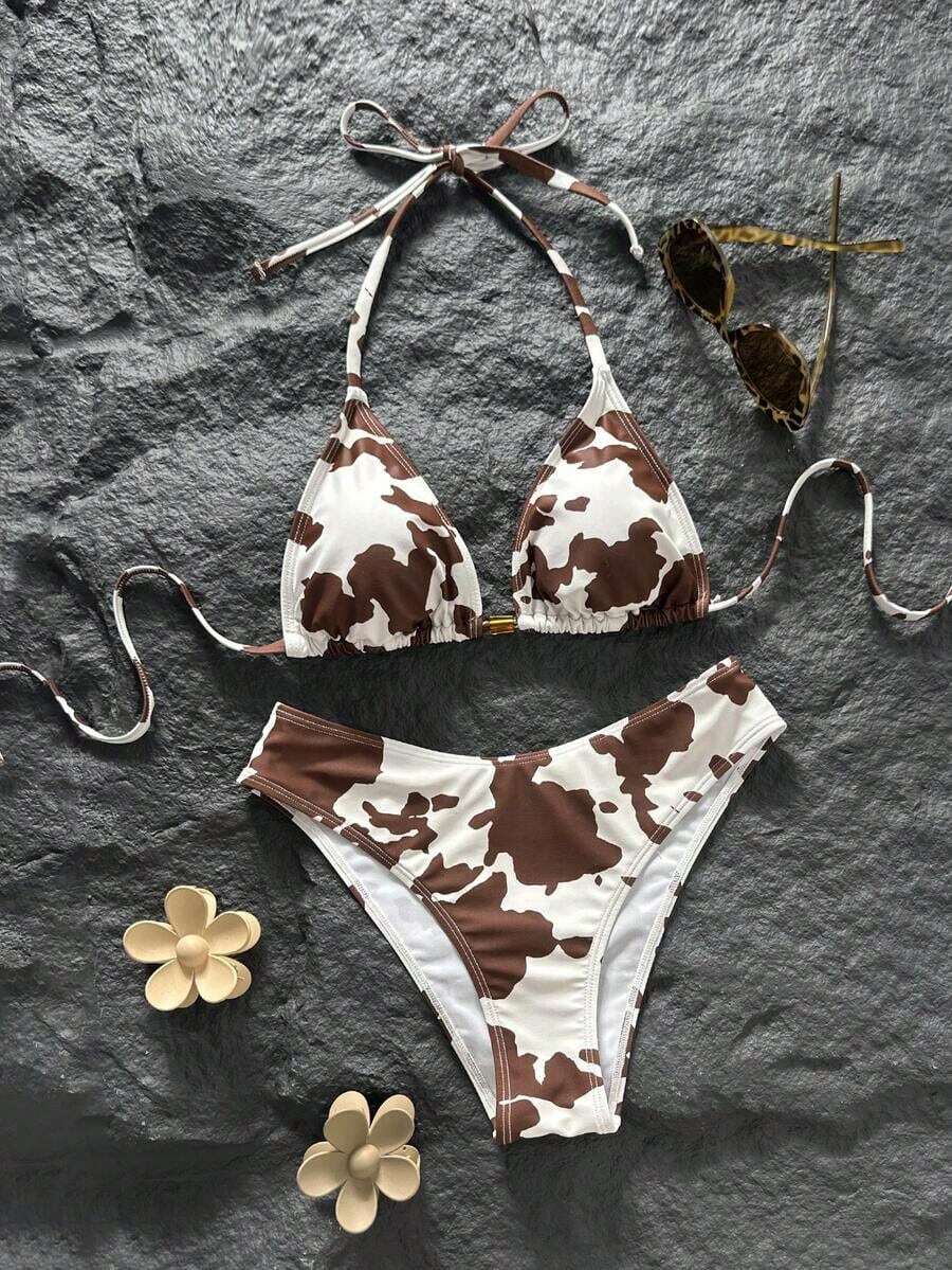 Conjunto de bikini de 2 piezas con tirantes finos, cuello halter, base negra, lunares blancos y estampado aleatorio dulce y lindo con corte alto en los laterales para mujer, primavera/verano 2026 - Multicolor - Ver 1