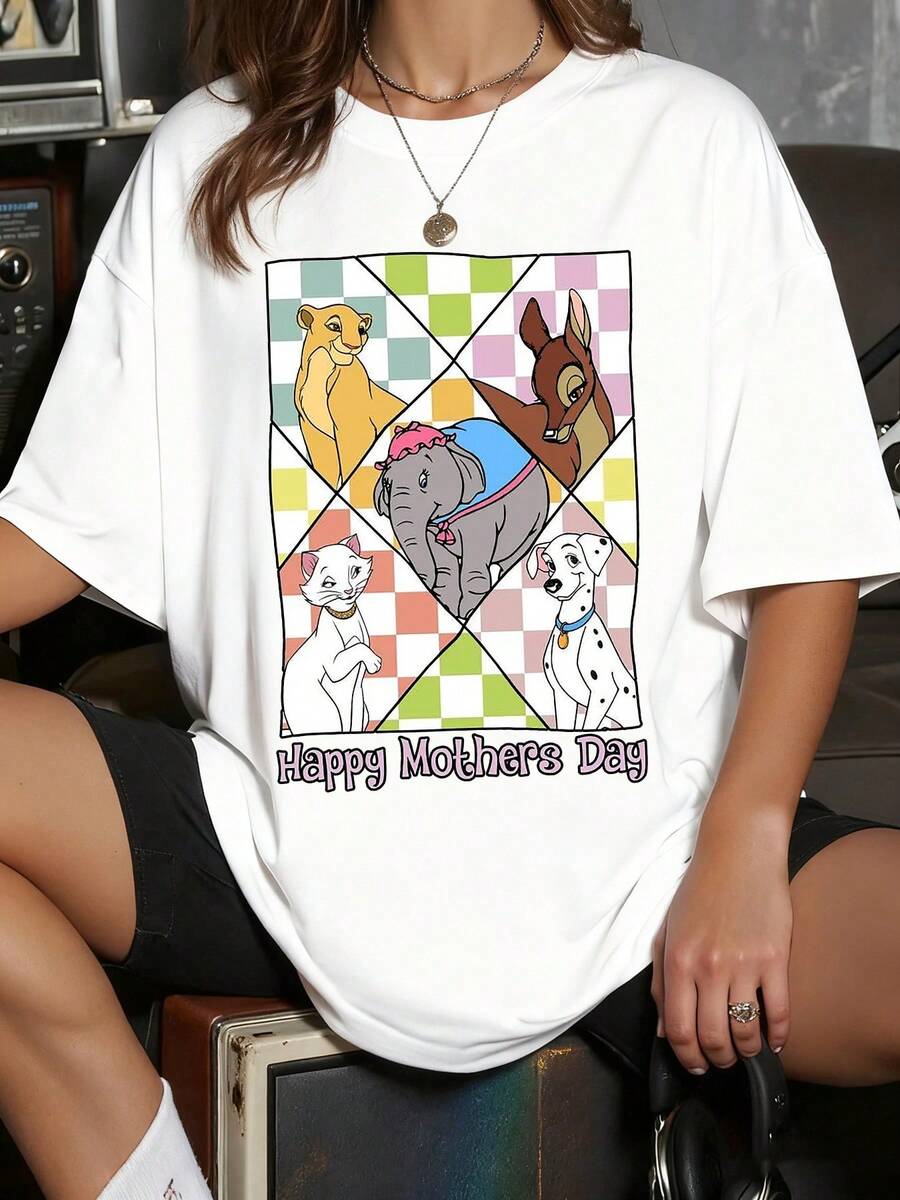 Animales adorables que simbolizan ternura y amor maternal en un colorido fondo de cuadros con mensaje Happy Mother's Day camiseta para mujer cómoda y moderna - Blanco - Ver 1