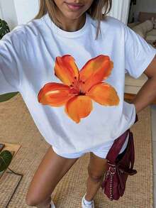 1 pieza de ropa de moda para mujer, camiseta casual de manga corta para mujer con estampado floral vibrante en naranja y amarillo sobre fondo blanco - Corte relajado, lavable a máquina, comodidad para todas las estaciones, camisetas para damas, top versátil, camiseta ligera, camisa estampada, camiseta unisex de algodón suelto de manga corta y cuello redondo estilo vintage urbano para mujer. - Blanco - Ver 1