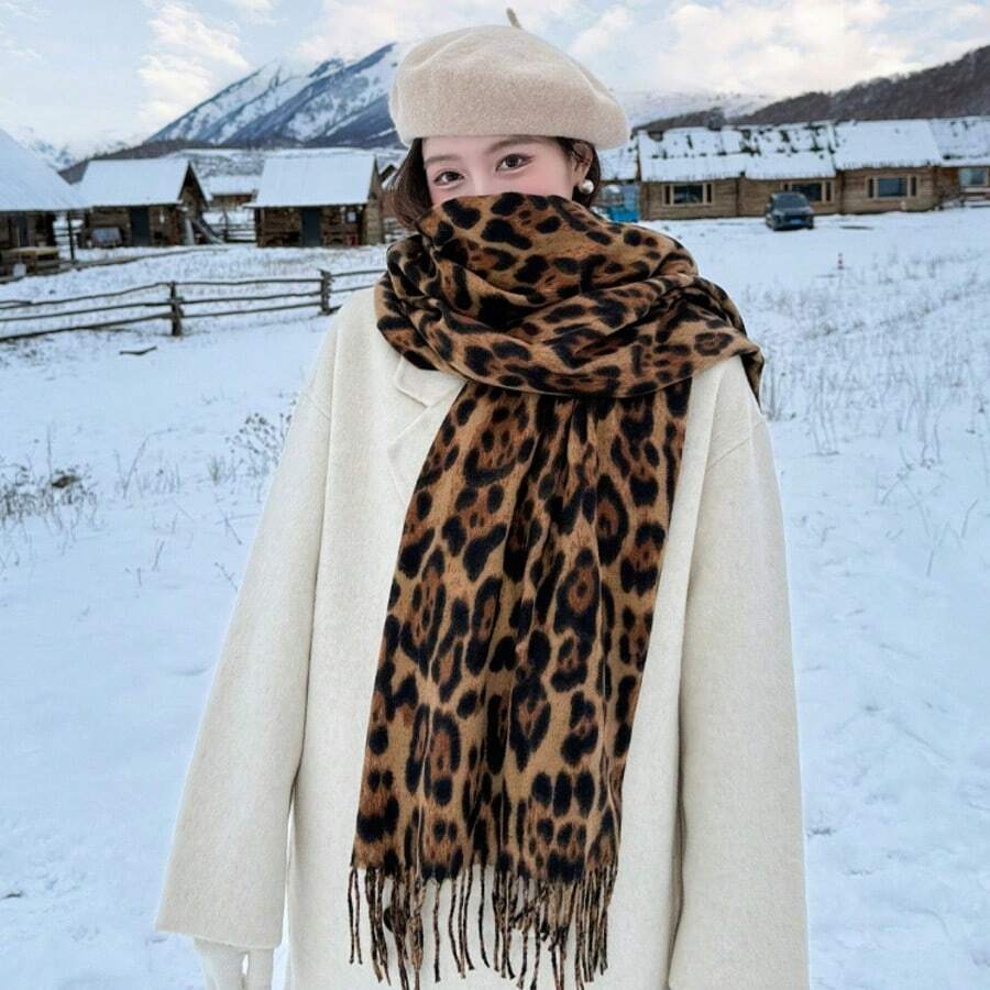 Thick Cashmere Scarf With Leopard Print And Fringe, Perfect For Autumn And Winter 220G - 淺駝色 - 查看 1