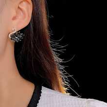 1 par de pendientes de cisne negro con cristal para mujeres, incrustados con circonita cúbica brillante, diseño elegante de animal, adecuado para uso diario y ocasiones - Negro - Ver 2