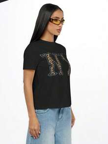 Camiseta con Estampado de Leopardo NYC, Estilo Urbano Casual, Manga Corta, Cuello Redondo, Mezcla de Algodón, Top para Festivales de Verano, Camiseta Gráfica de Moda Urbana - Negro - Ver 8