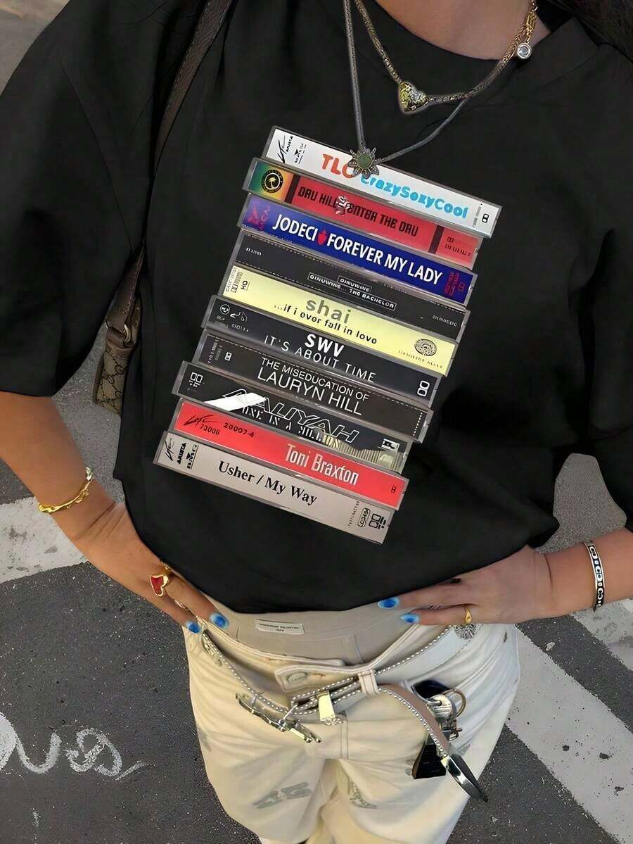 90s R&B Cassette Print T-Shirt, Women's Spring/Summer Clothing, Crew Neck T-Shirt, Women's T-Shirt, Women's Summer Short Sleeve Top, Women's Spring/Summer Sets - 黑色 - 查看 1