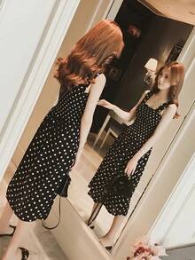 Vestido de verano sin mangas para mujer, traje Sexy con Espalda descubierta, tirantes finos, estilo playero, camisola con hombros descubiertos y pliegues - Negro - Ver 3
