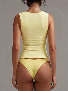 Camiseta sin mangas blanca casual y ajustada con cuello vuelto, adecuada para todas las estaciones, especialmente para el verano - Amarillo - Ver 5