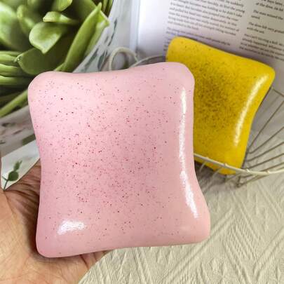 BANMASUN 1 pieza Juguete suave y esponjoso de pan y mantequilla, juguete sensorial de rebote lento para apretar, pelota antiestrés, juguete portátil y lindo para aliviar la ansiedad, favor de fiesta, relleno de huevo de Pascua, regalo navideño