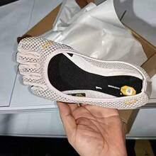 VI-B Women Classic Professional FiveFingers Shoes Fitness Yoga Dance Soft Sole Non-Slip Quick-Drying Sports Split-Toe Sneakers - 藍色 - 查看 8