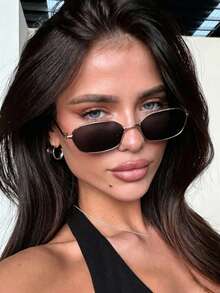 1 Pair Anti-Glare, Eye-Protecting, Light-Reducing Fashion Glasses For Driving And Bright Conditions. Slim Metal-Framed Small Square Polarized Fashion Glasses. Comes In A Single, Dust-Proof, Portable Case. - Black - View 1