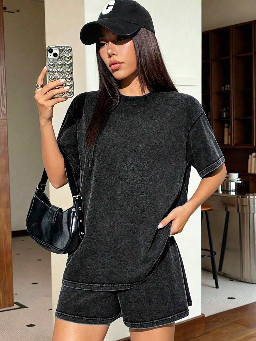 Conjunto de verano para talla pequeña, versátil camiseta de manga corta con estilo retro, diseño casual y cómodo, apto para uso diario en color negro