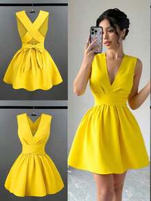 Vestido mini elegante y sexy para invitada de boda con cuello en V cruzado, sin mangas y corte evasé, diseño versátil para conciertos, playa, fiestas, primavera/verano, con bolsillos, vestido de noche con espalda descubierta de color amarillo mantequilla - Amarillo - Ver 8