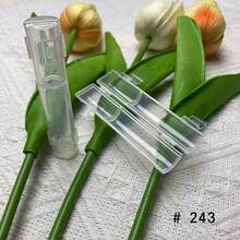 1个手工创意人体彩妆刷架 - 独特的人体彩妆刷架，桌面化妆刷收纳架，装饰树脂材质，防滑设计，雕塑装饰，轻巧便携，手工打造的桌面或浴室化妆品收纳架，时尚简约设计，是情人节礼物、返校季收纳、卧室配件、浴室配件的理想之选。 - 彩色 - 查看 11