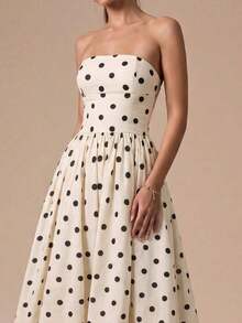Elegante vestido midi de lunares retro sin tirantes con bajo abullonado - Adecuado para invitados de boda, fiestas, playa, vacaciones de verano, salidas y ceremonias de graduación Blanco - Blanco - Ver 5