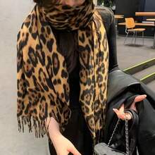 Thick Cashmere Scarf With Leopard Print And Fringe, Perfect For Autumn And Winter 220G - 淺駝色 - 查看 5