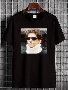 Christopher Moltisanti Graphic T-Shirt From  - Casual Black Short Sleeve T-Shirt With Striking White Lettering, Unisex Regular Fit, Comfortable For All Seasons, All Season Clothing, Stylish T-Shirt, Durable Casual Wear - 黑色 - 查看 1
