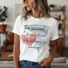 EstiloWomen's Cotton Graphic Print T-Shirt - "I've Survived Too Many Storms To Worry About Raindrops" Print, Short Sleeve, Crew Neck, Casual Loose Fit, Sizes S-5XL, Soft And Comfortable T-Shirt For Everyday Wear, Inspirational Quote, Topcute, Perfect Fit - 白色 - 查看 6