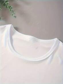 Camiseta Casual de Verano para Mujer es una camiseta con estampado Vibe - una camiseta casual de manga corta y cuello redondo para mujer con un estampado de labios brillantes, cómoda y versátil, adecuada para uso casual y a la moda, ropa de otoño. | Camiseta casual de moda | Camiseta de moda elegante y cómoda - Blanco - Ver 5