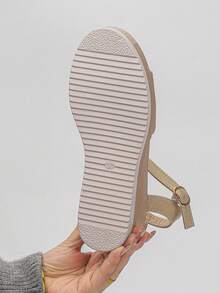 Damen Sommer Neue Plateau Sandalen mit Schlangenmuster, goldene vielseitige Keilsandalen mit Riemen - Gold - Übersicht 7