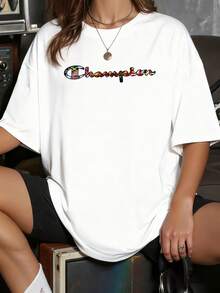 Bandera de múltiples países que simboliza unión respeto y orgullo cultural con letras coloridas que transmiten energía positiva camiseta para mujer casual moderna y cómoda - Blanco - Ver 6